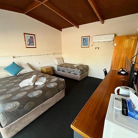 Copper City Motel Cobar Exterior photo