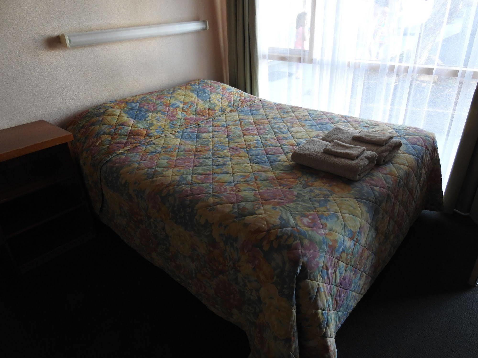 Copper City Motel Cobar Exterior photo