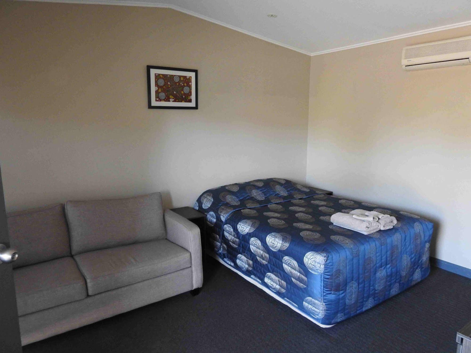 Copper City Motel Cobar Exterior photo